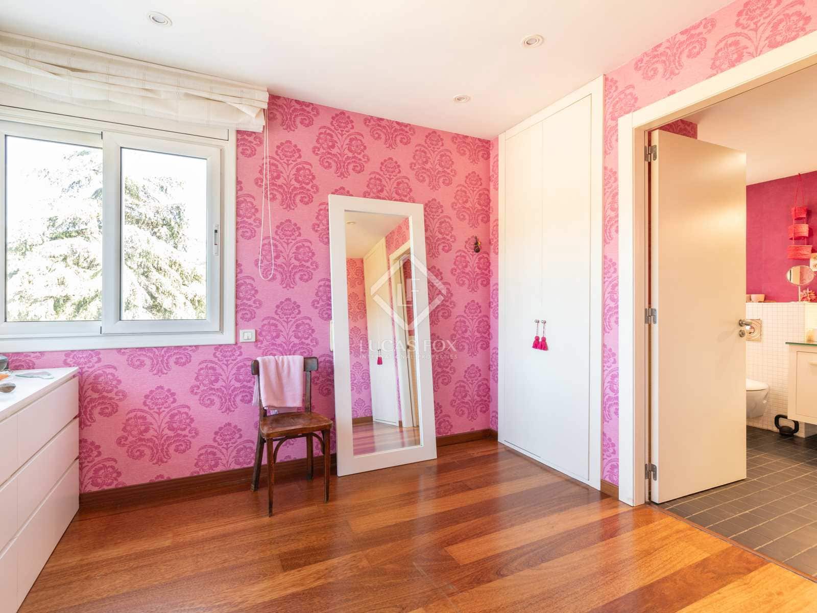 6 bedroom Villa for sale in Sant Cugat del Valles with pool garage - € 2,900,000 (Ref: 8309675)