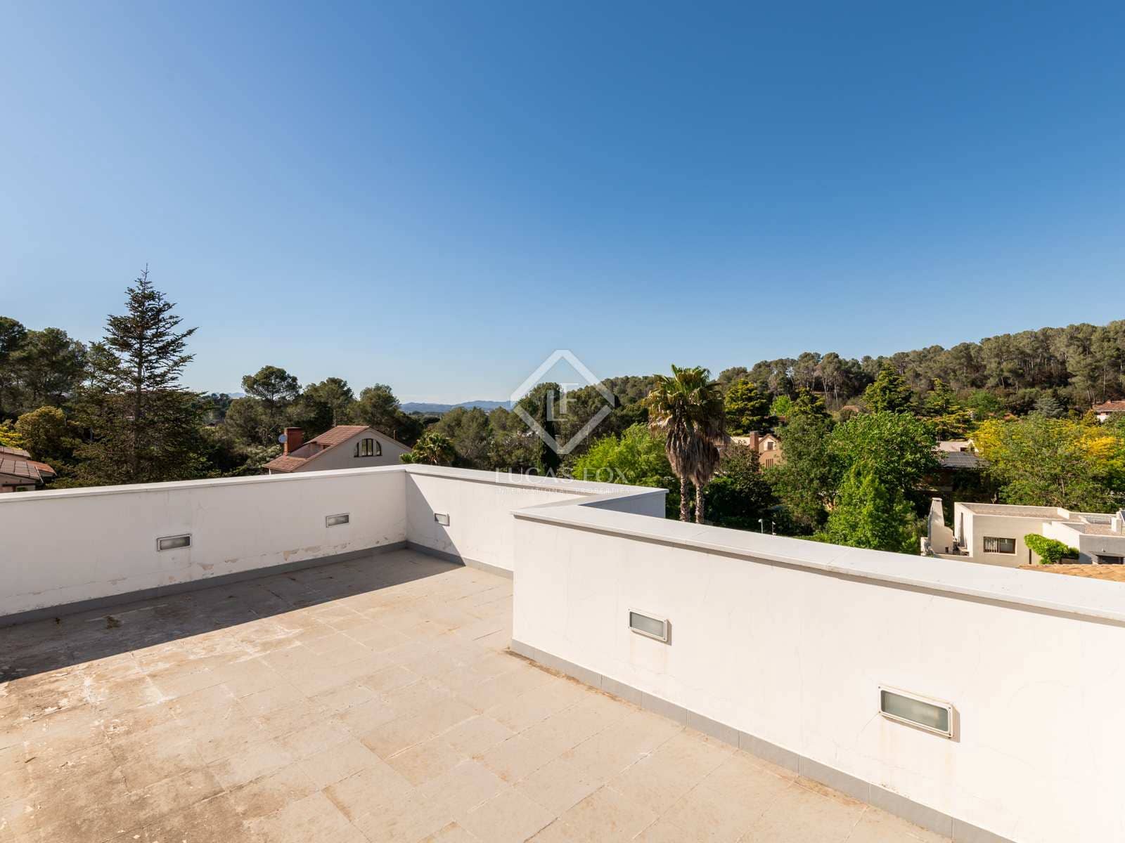 6 bedroom Villa for sale in Sant Cugat del Valles with pool garage - € 2,900,000 (Ref: 8309675)