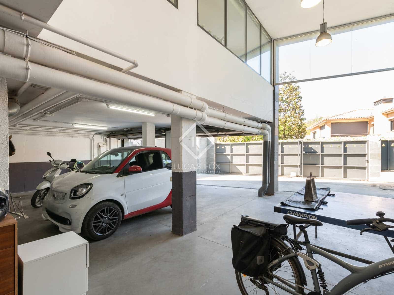 6 bedroom Villa for sale in Sant Cugat del Valles with pool garage - € 2,900,000 (Ref: 8309675)