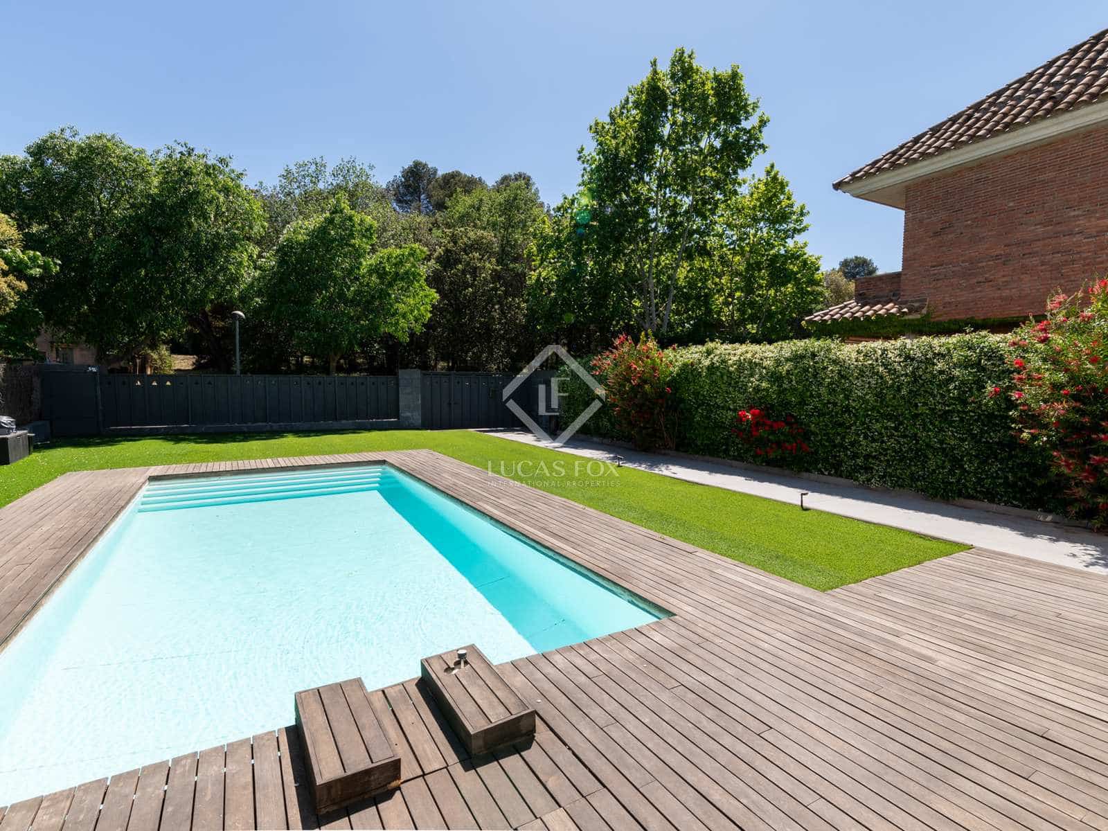 6 bedroom Villa for sale in Sant Cugat del Valles with pool garage - € 2,900,000 (Ref: 8309675)