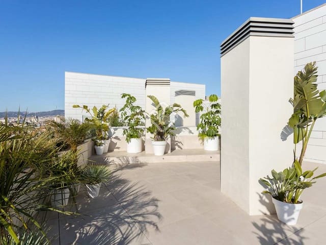 4 soveværelse Penthouse til salg i Barcelona by med swimmingpool garage - € 4.495.000 (Ref: 8312321)