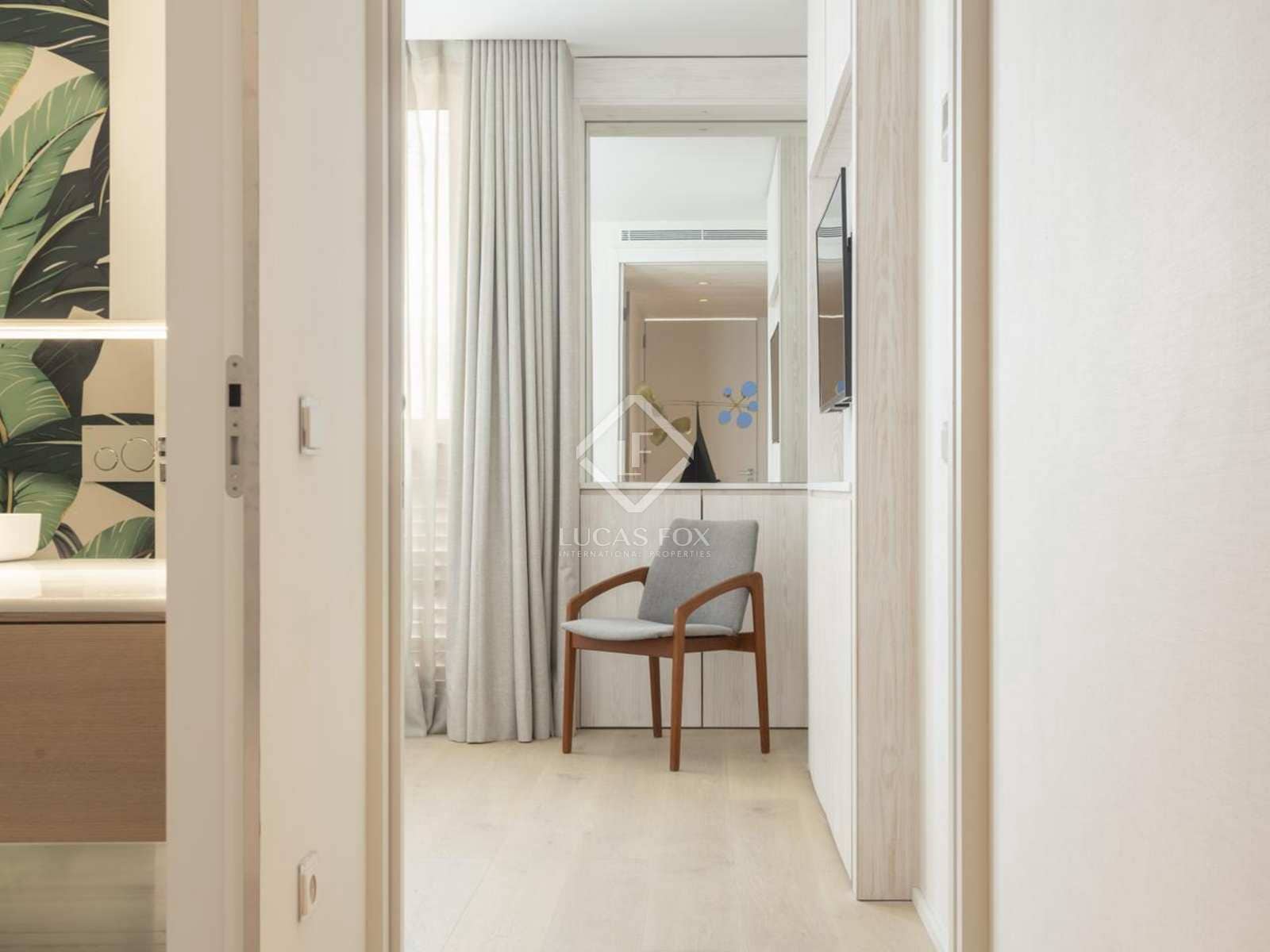 4 soveværelse Penthouse til salg i Barcelona by med swimmingpool garage - € 4.495.000 (Ref: 8312321)