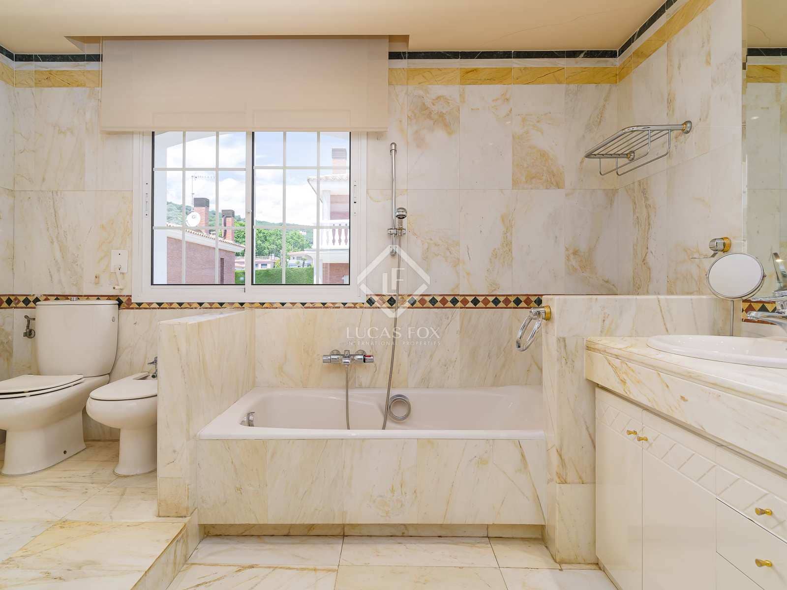 7 slaapkamer Villa te koop in Vilassar de Dalt met zwembad garage - € 1.750.000 (Ref: 8312757)