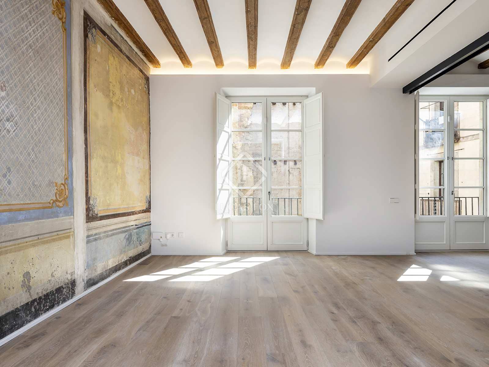 2 sypialnia Apartament na sprzedaż w Miasto Barcelona z basenem - 1 145 000 € (Ref: 8315532)