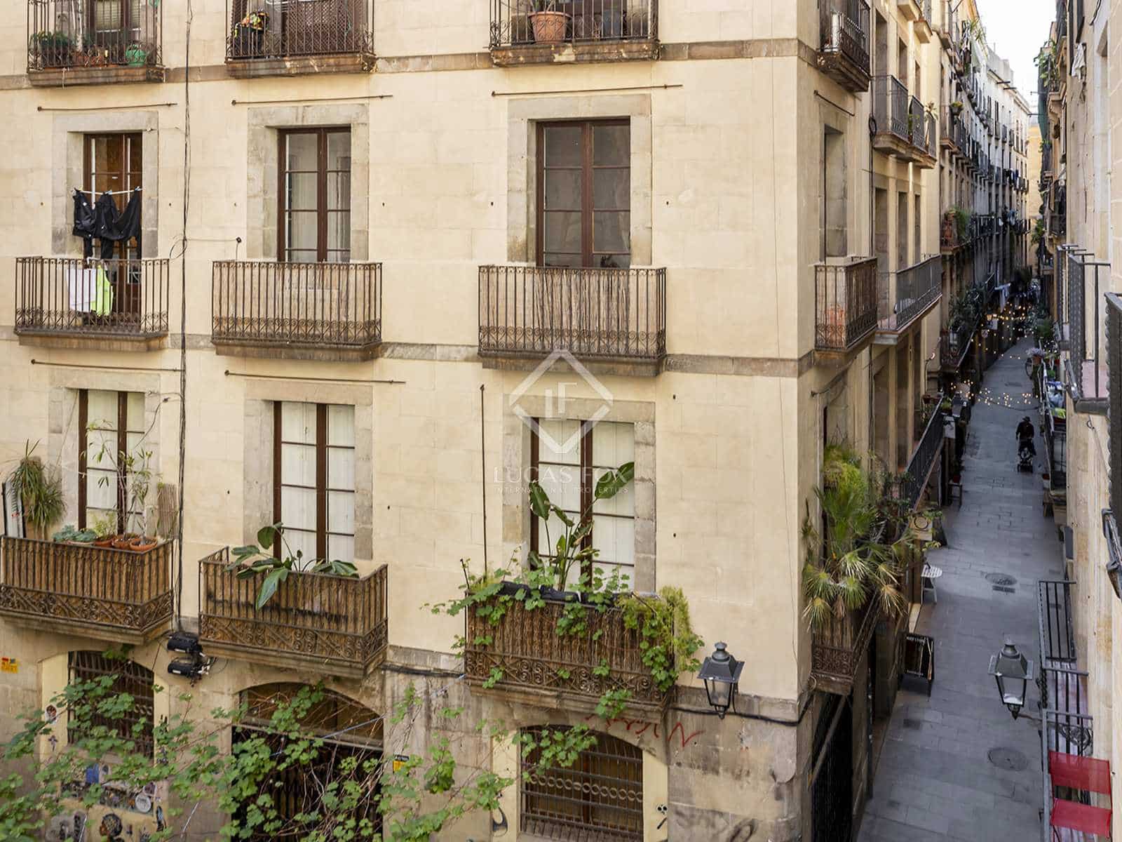 2 sypialnia Apartament na sprzedaż w Miasto Barcelona z basenem - 1 145 000 € (Ref: 8315532)