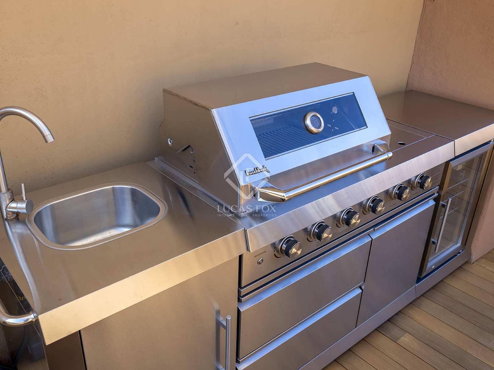 2 sypialnia Apartament na sprzedaż w Miasto Barcelona z basenem - 1 145 000 € (Ref: 8315532)