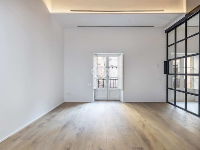 2 slaapkamer Appartement te koop in Barcelona stad met zwembad - € 1.245.000 (Ref: 8315533)