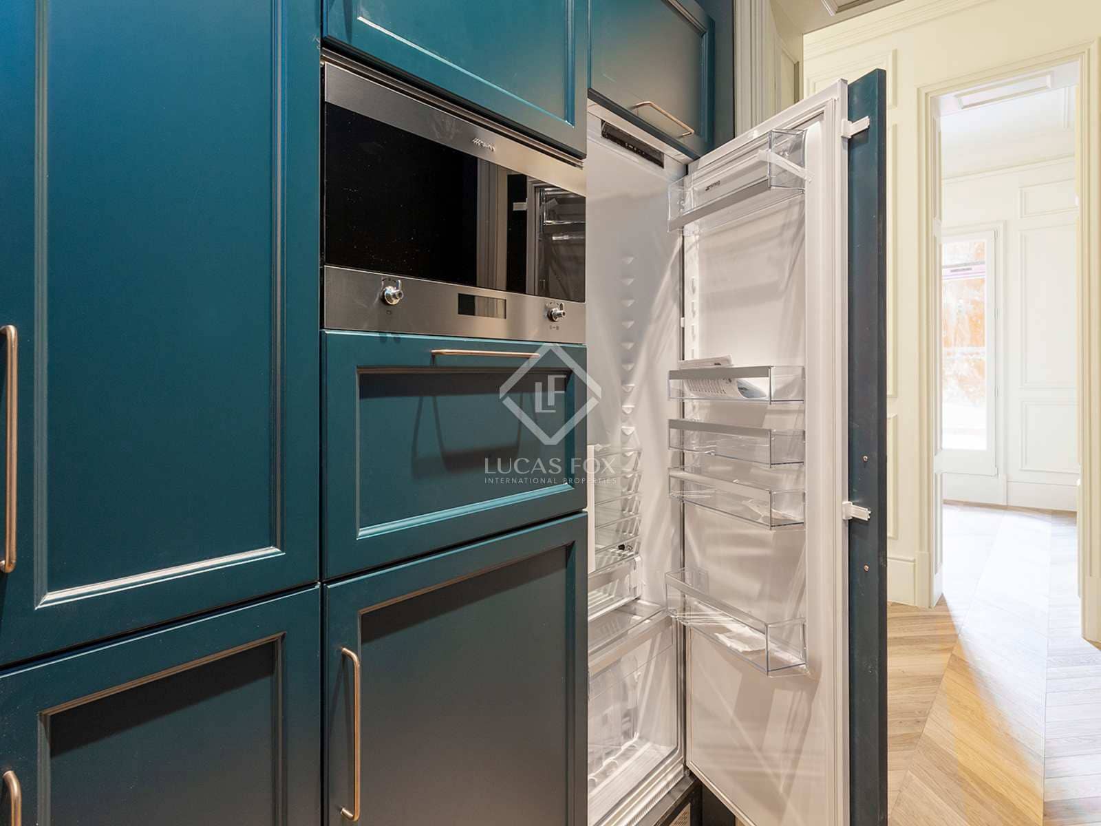 3 bedroom Apartment for rent in Barcelona city - € 5,000 (Ref: 8316943)