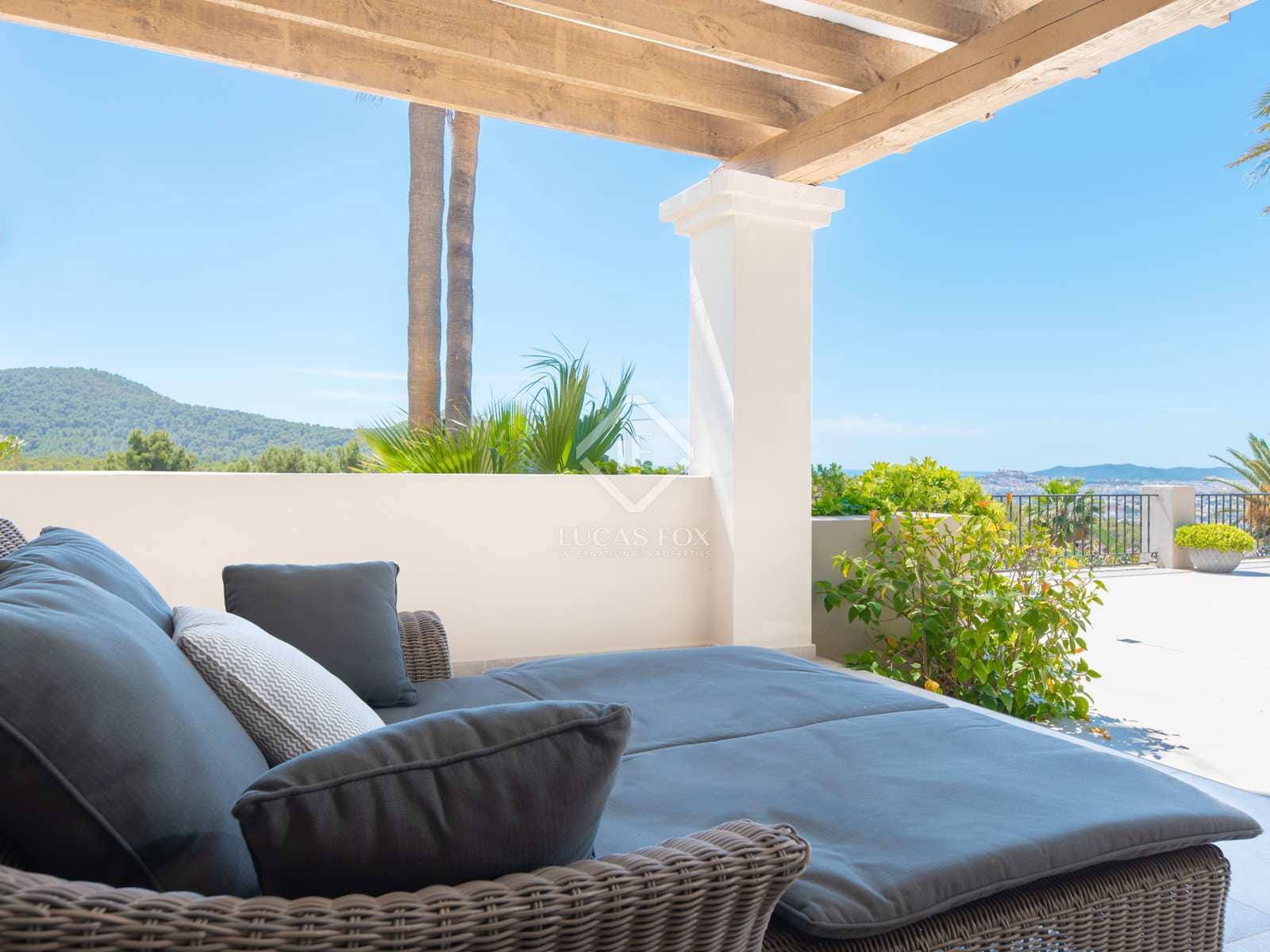 3 sovrum Villa till salu i Ibiza stad med pool garage - 3 950 000 € (Ref: 8321385)