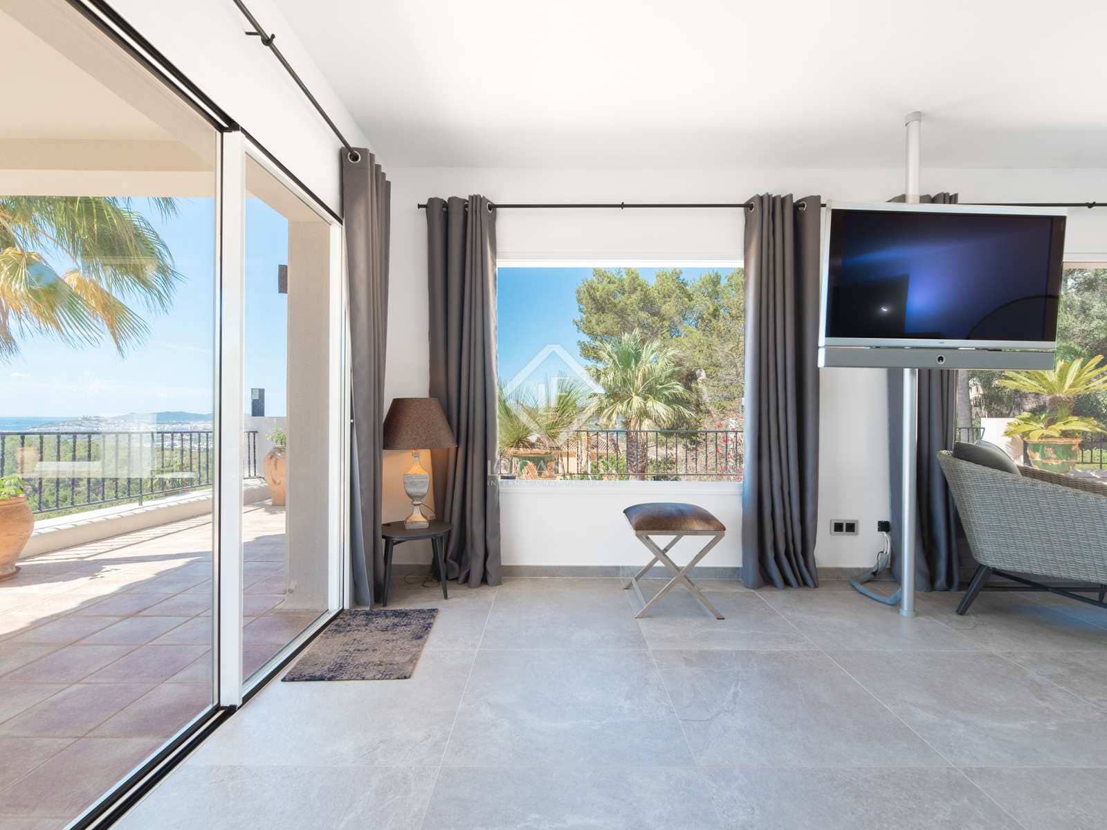 3 sovrum Villa till salu i Ibiza stad med pool garage - 3 950 000 € (Ref: 8321385)