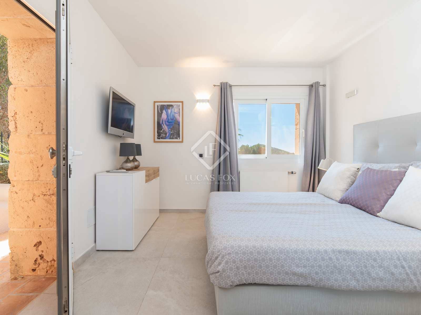 3 sovrum Villa till salu i Ibiza stad med pool garage - 3 950 000 € (Ref: 8321385)