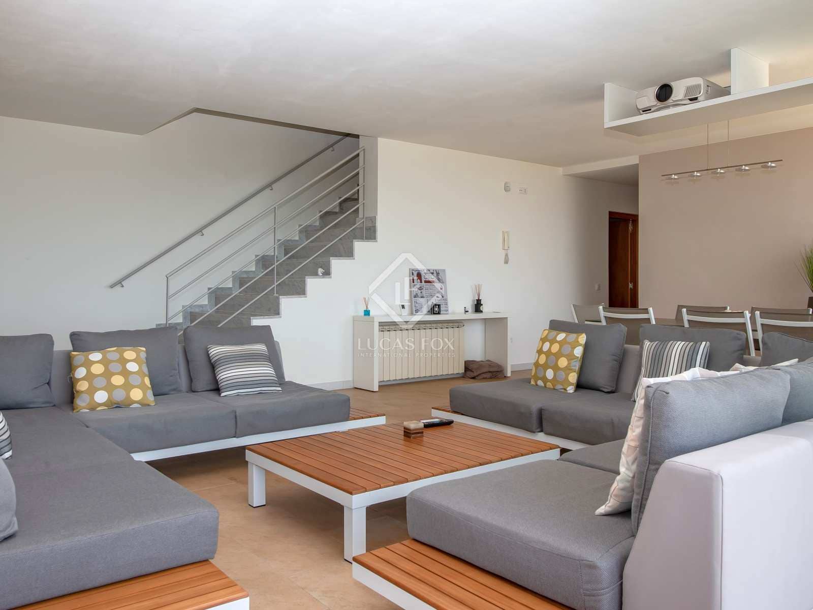 4 soveværelse Villa til salg i Santa Cristina d'Aro med swimmingpool - € 885.000 (Ref: 8323473)