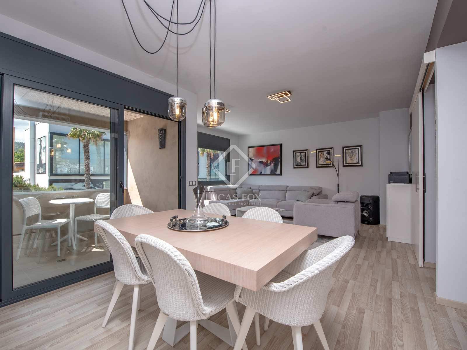 2 soveværelse Lejlighed til salg i Platja d'Aro med garage - € 395.000 (Ref: 8323650)