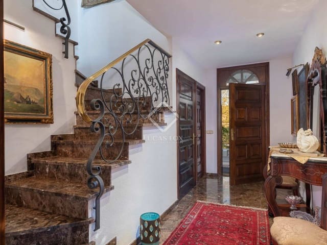 4 slaapkamer Villa te koop in Gerona stad met garage - € 1.130.000 (Ref: 8329191)