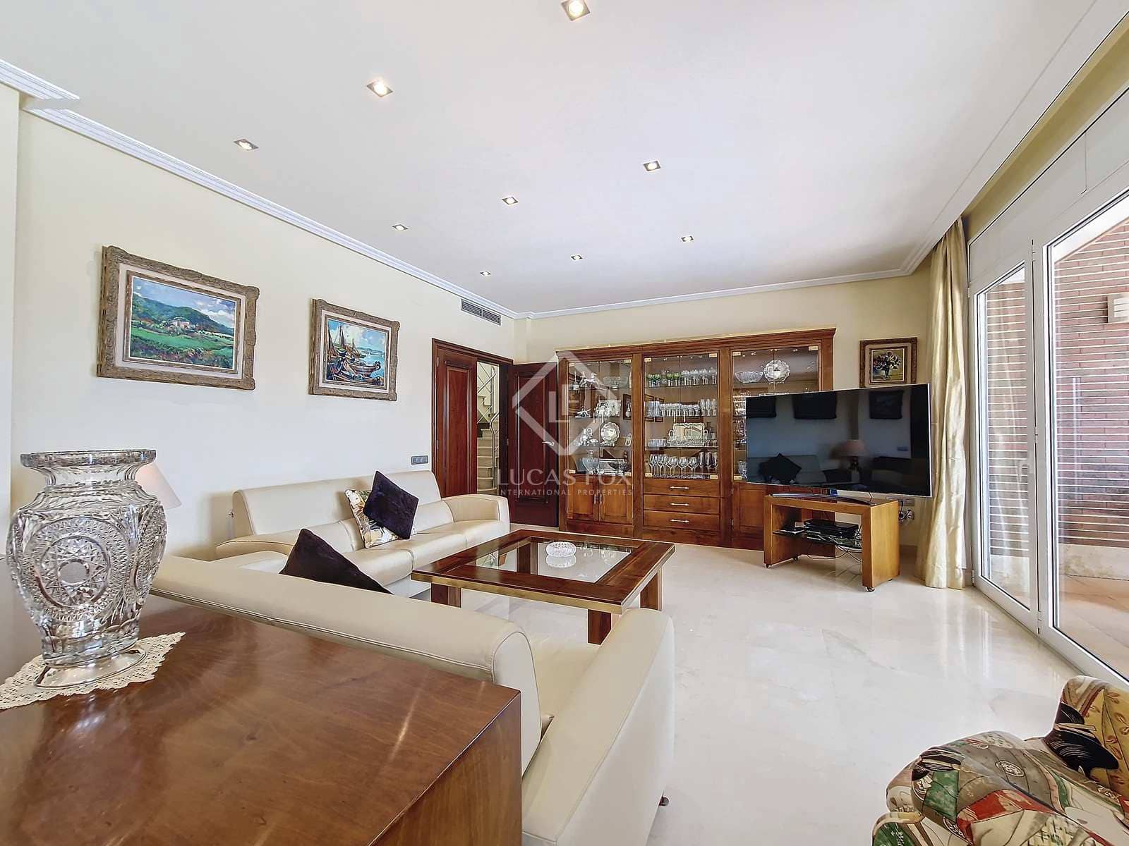 5 soveværelse Villa til salg i Vilanova i la Geltru med swimmingpool garage - € 2.100.000 (Ref: 8332616)