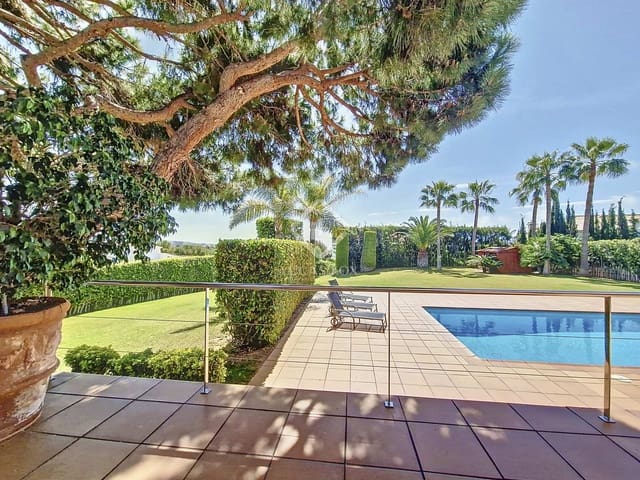 5 bedroom Villa for sale in Vilanova i la Geltrú with pool garage - € 2,100,000 (Ref: 8332616)