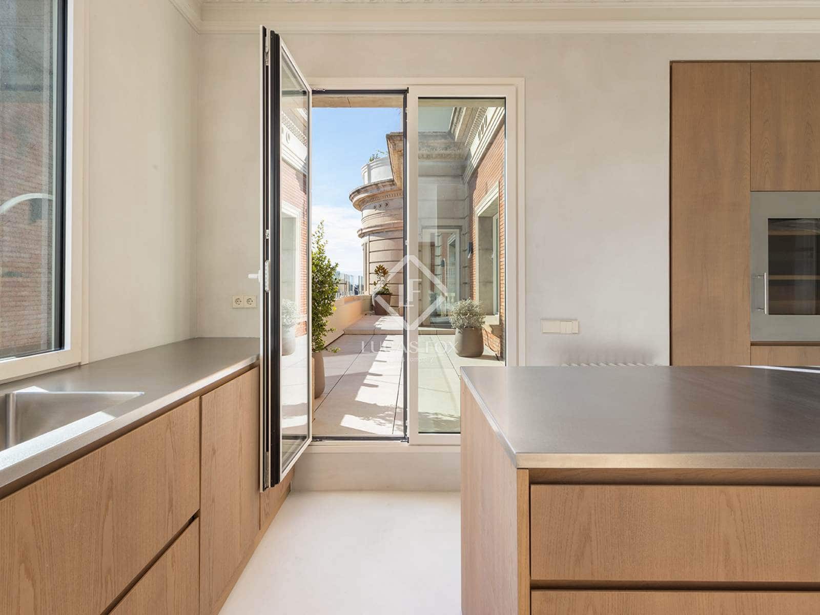 4 chambre Penthouse à vendre à Barcelone ville avec piscine - 3 600 000 € (Ref: 8332967)