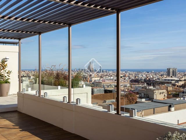 4 quarto Penthouse para venda em Barcelona cidade com piscina - 3 600 000 € (Ref: 8332967)