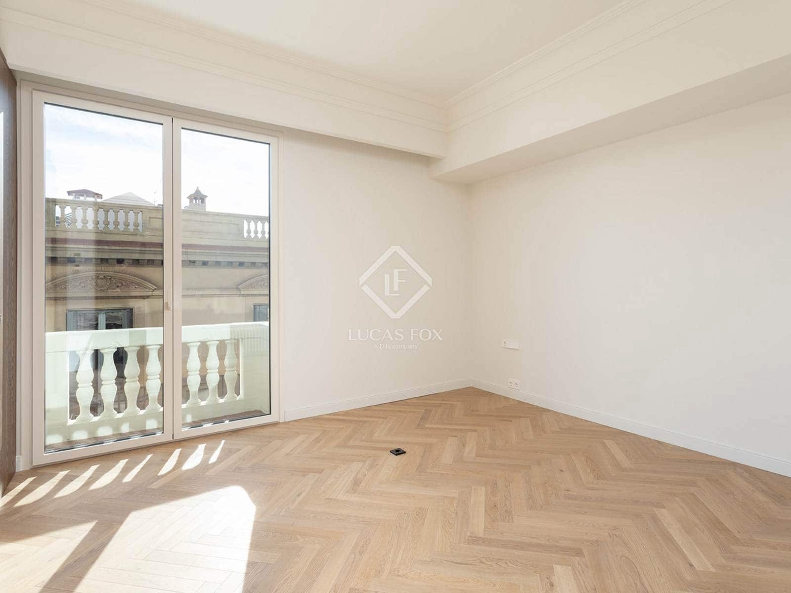 4 slaapkamer Appartement te koop in Barcelona stad - € 1.850.000 (Ref: 8332968)