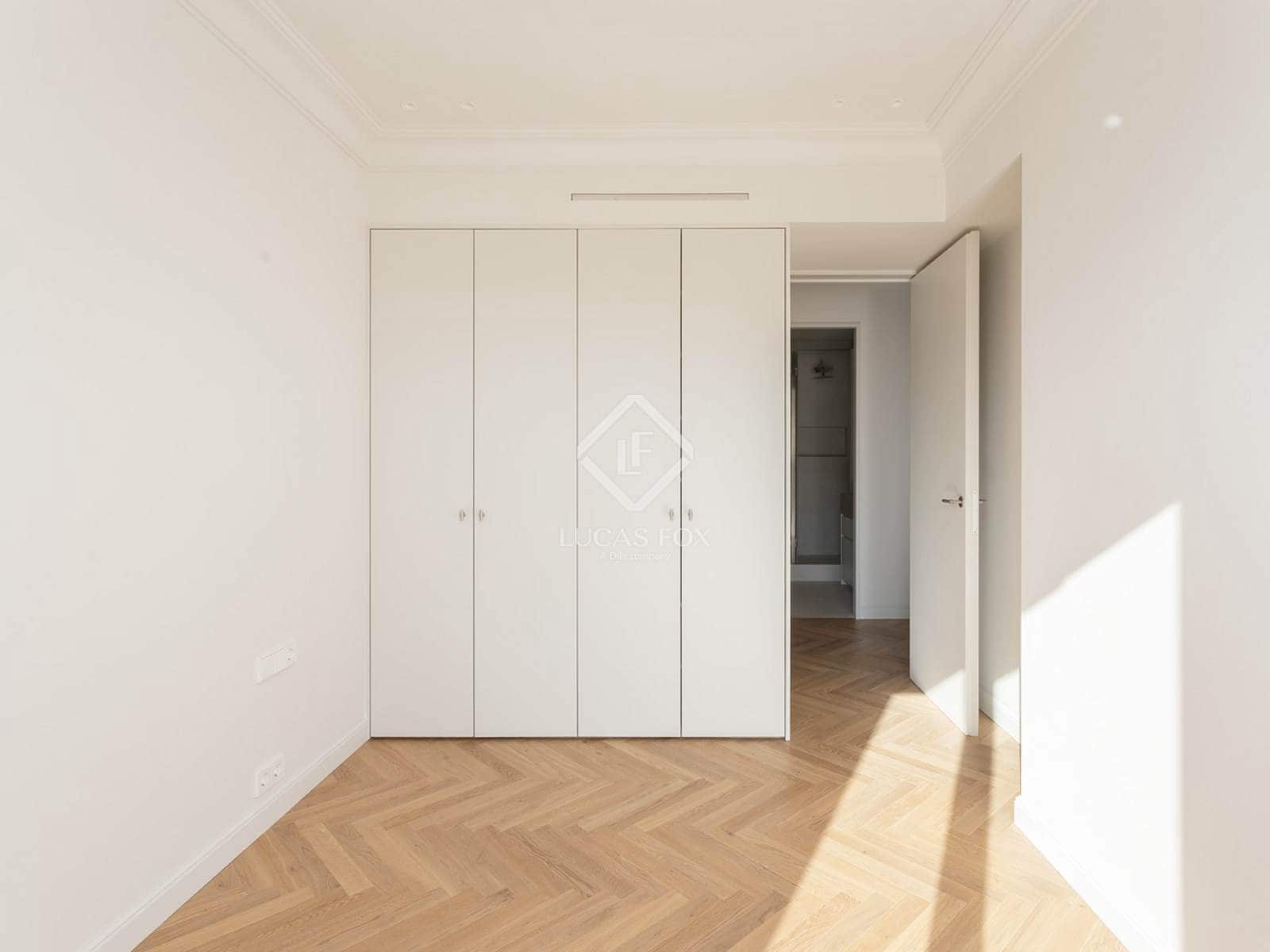 4 slaapkamer Appartement te koop in Barcelona stad - € 1.850.000 (Ref: 8332968)