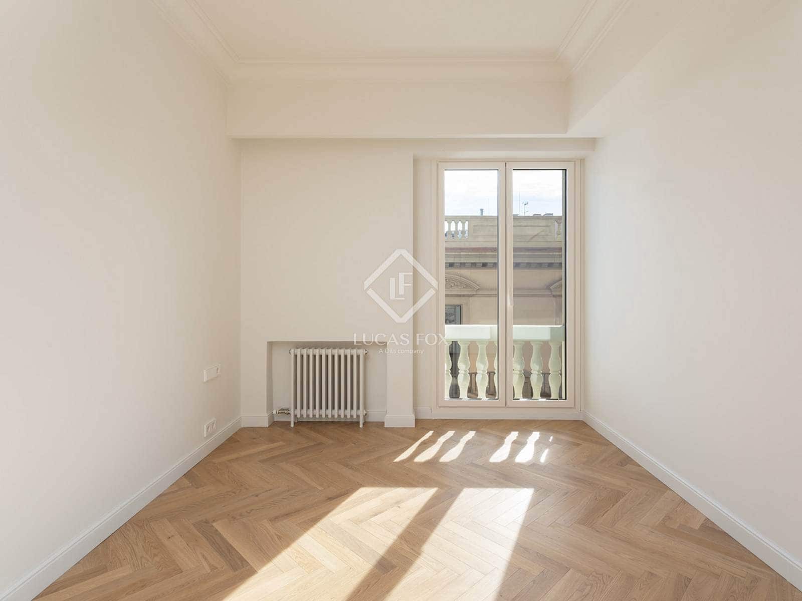 4 slaapkamer Appartement te koop in Barcelona stad - € 1.850.000 (Ref: 8332968)