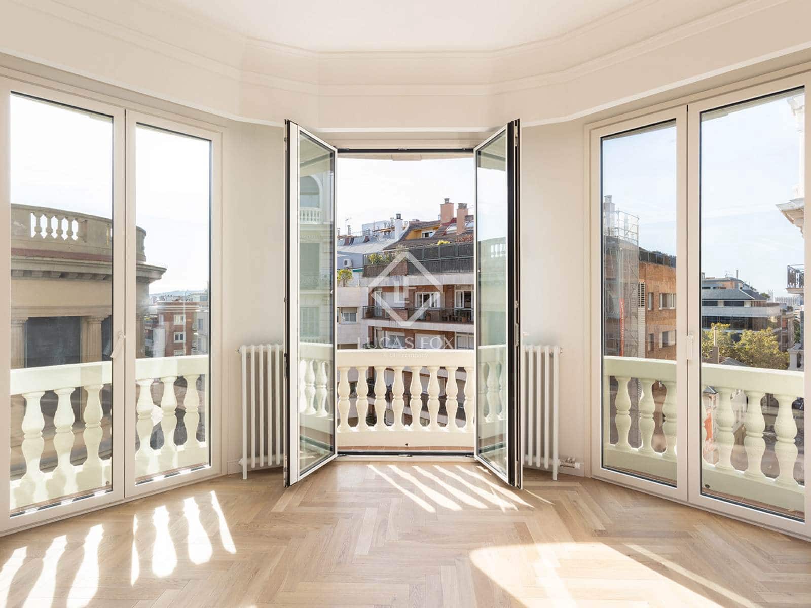 4 slaapkamer Appartement te koop in Barcelona stad - € 1.850.000 (Ref: 8332968)