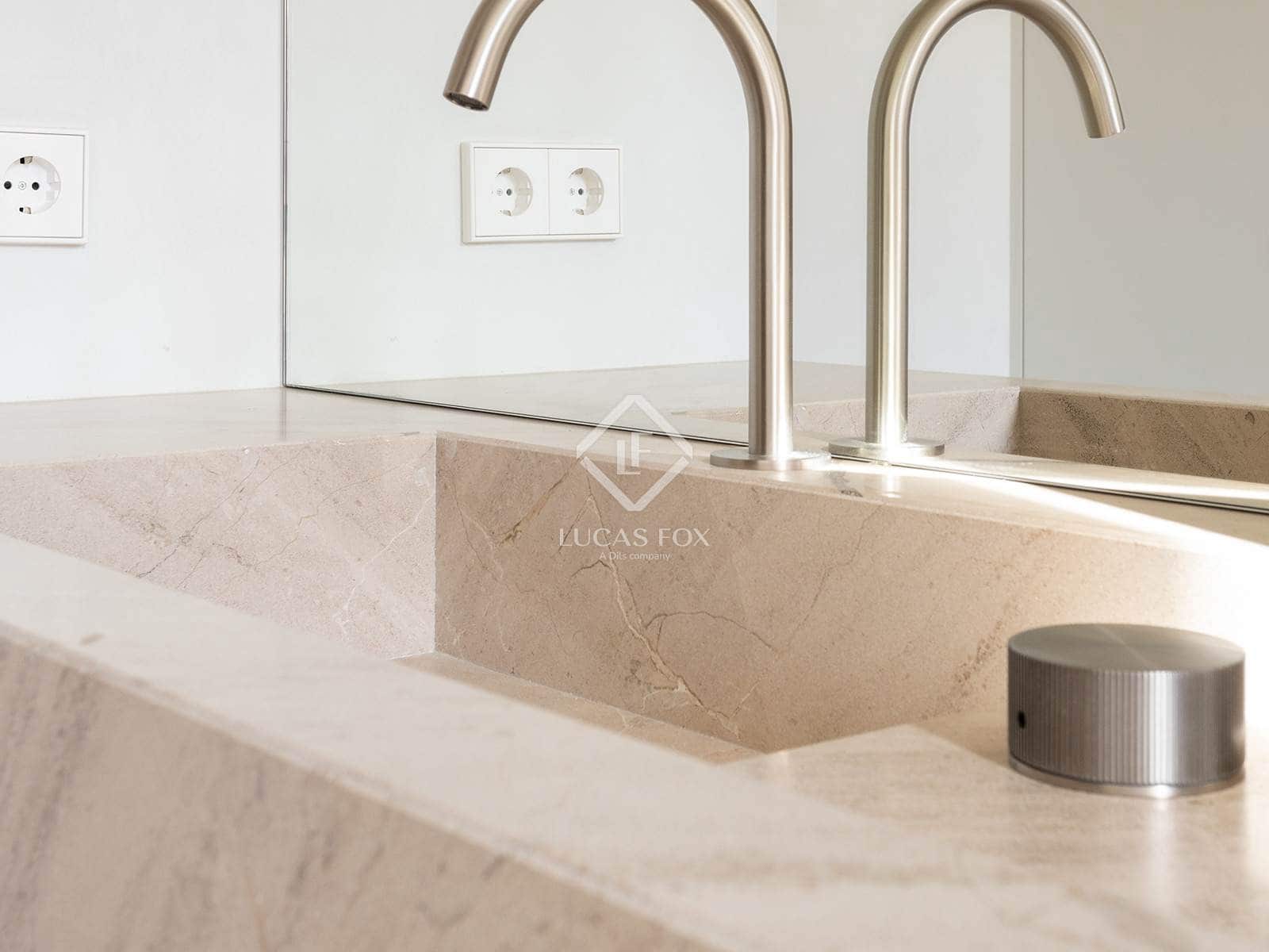 4 slaapkamer Appartement te koop in Barcelona stad - € 1.850.000 (Ref: 8332968)