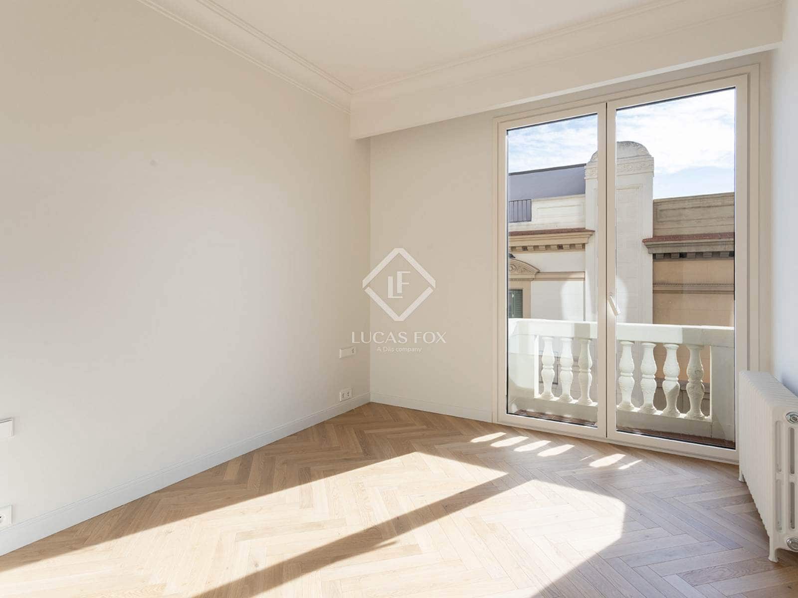 4 slaapkamer Appartement te koop in Barcelona stad - € 1.850.000 (Ref: 8332968)