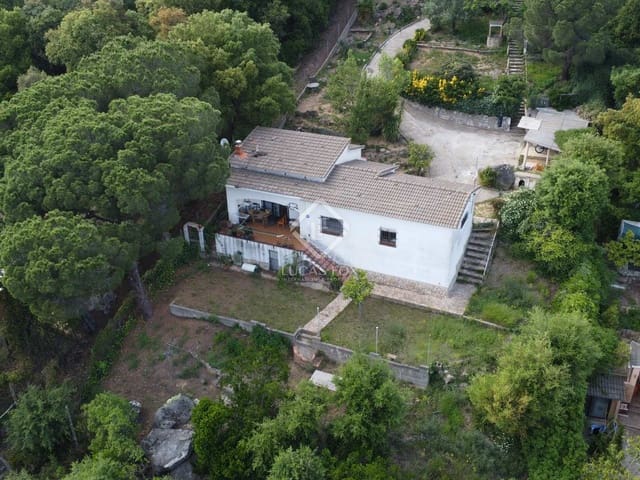 Tomt till salu i Santa Cristina d'Aro - 540 000 € (Ref: 8334230)