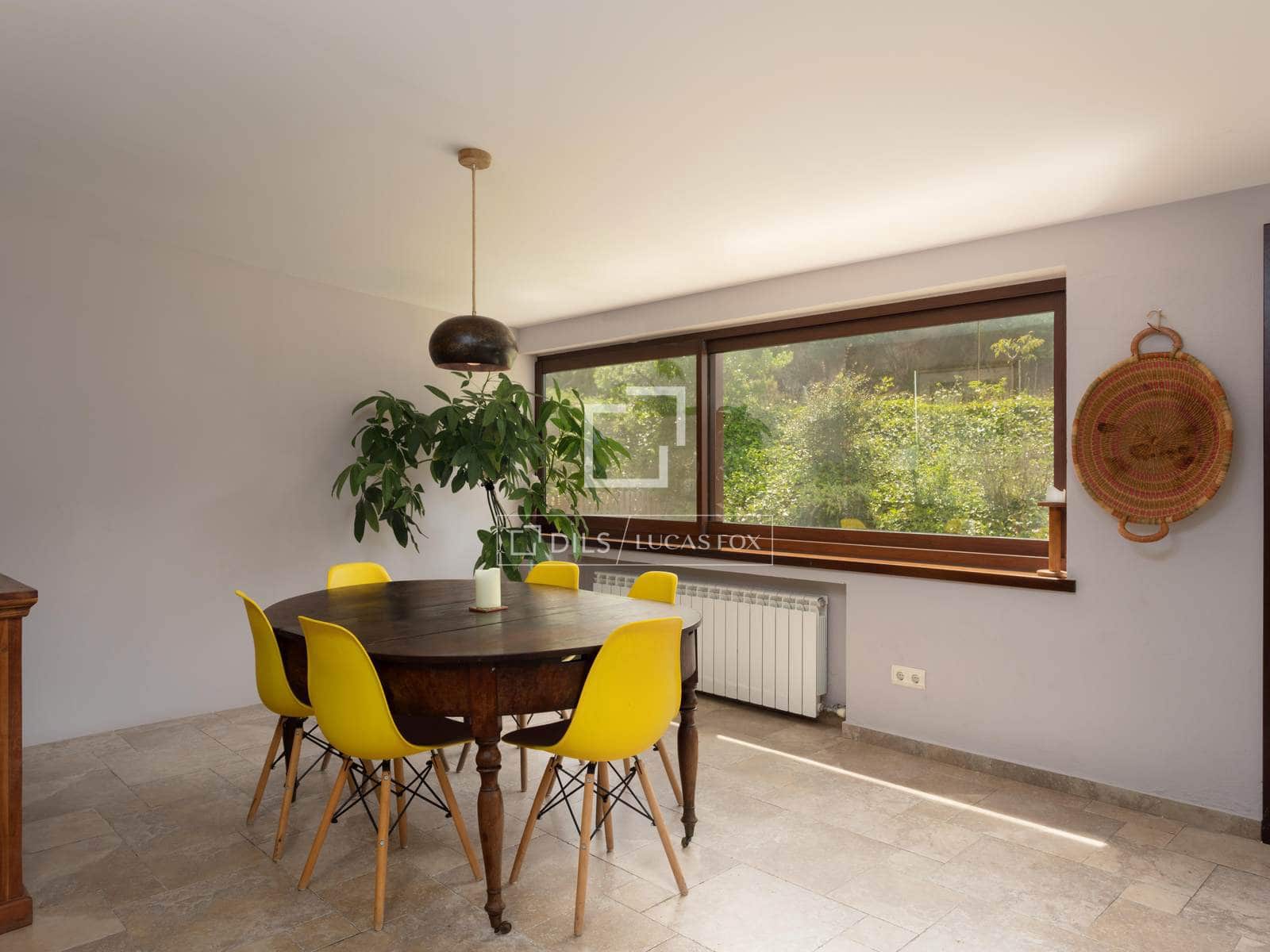 6 soveværelse Villa til salg i Santa Cristina d'Aro med swimmingpool garage - € 995.000 (Ref: 8334394)