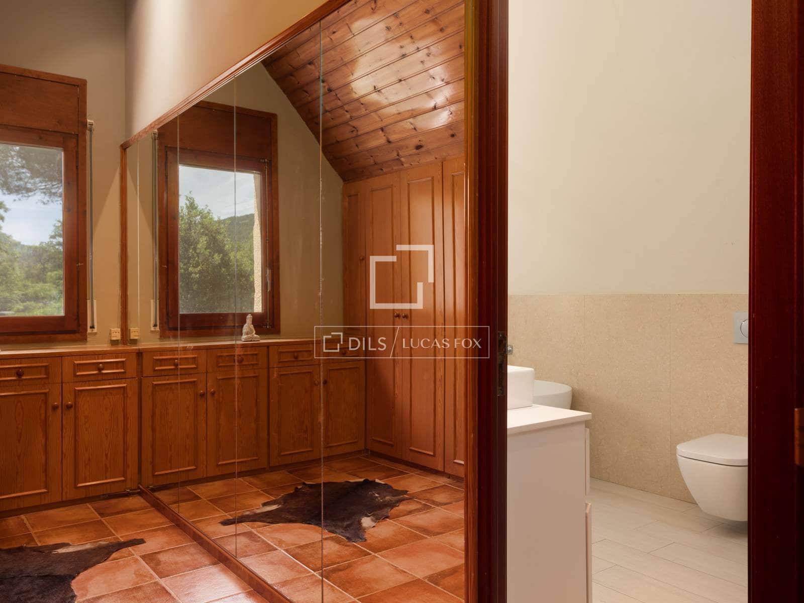 6 soveværelse Villa til salg i Santa Cristina d'Aro med swimmingpool garage - € 995.000 (Ref: 8334394)