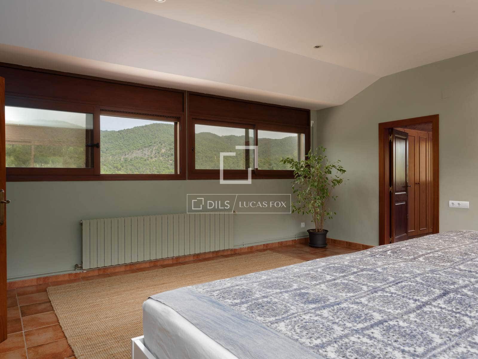 6 soveværelse Villa til salg i Santa Cristina d'Aro med swimmingpool garage - € 995.000 (Ref: 8334394)