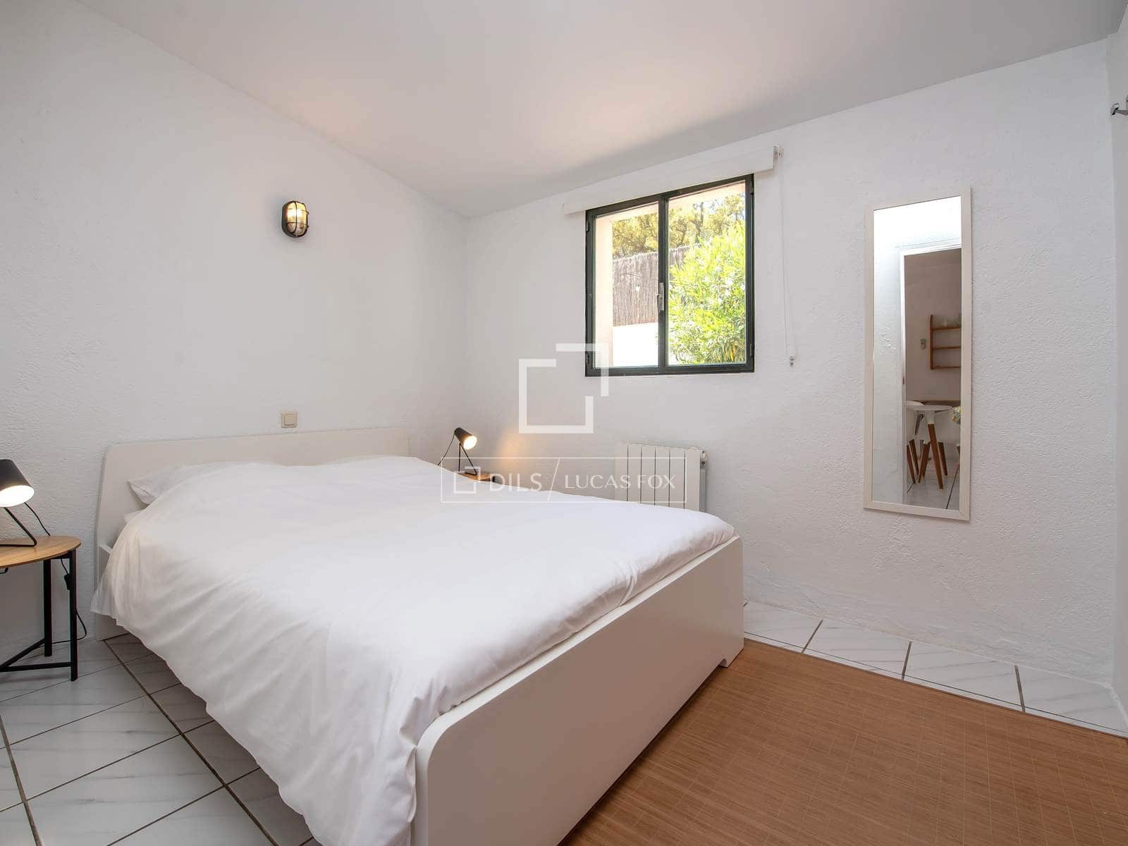 9 soverom Villa til salgs i Santa Cristina d'Aro med svømmebasseng garasje - € 1 600 000 (Ref: 8334395)