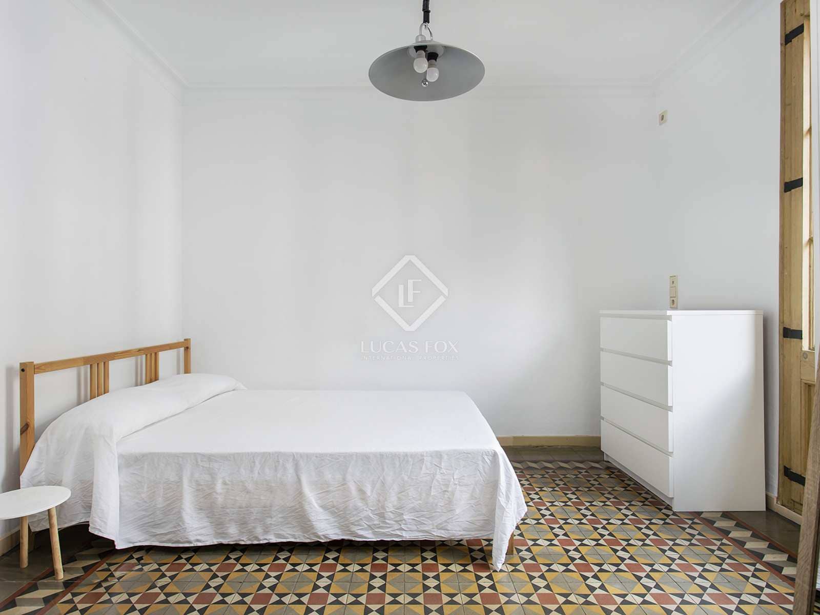3 bedroom Apartment for rent in Barcelona city - € 2,800 (Ref: 8335501)