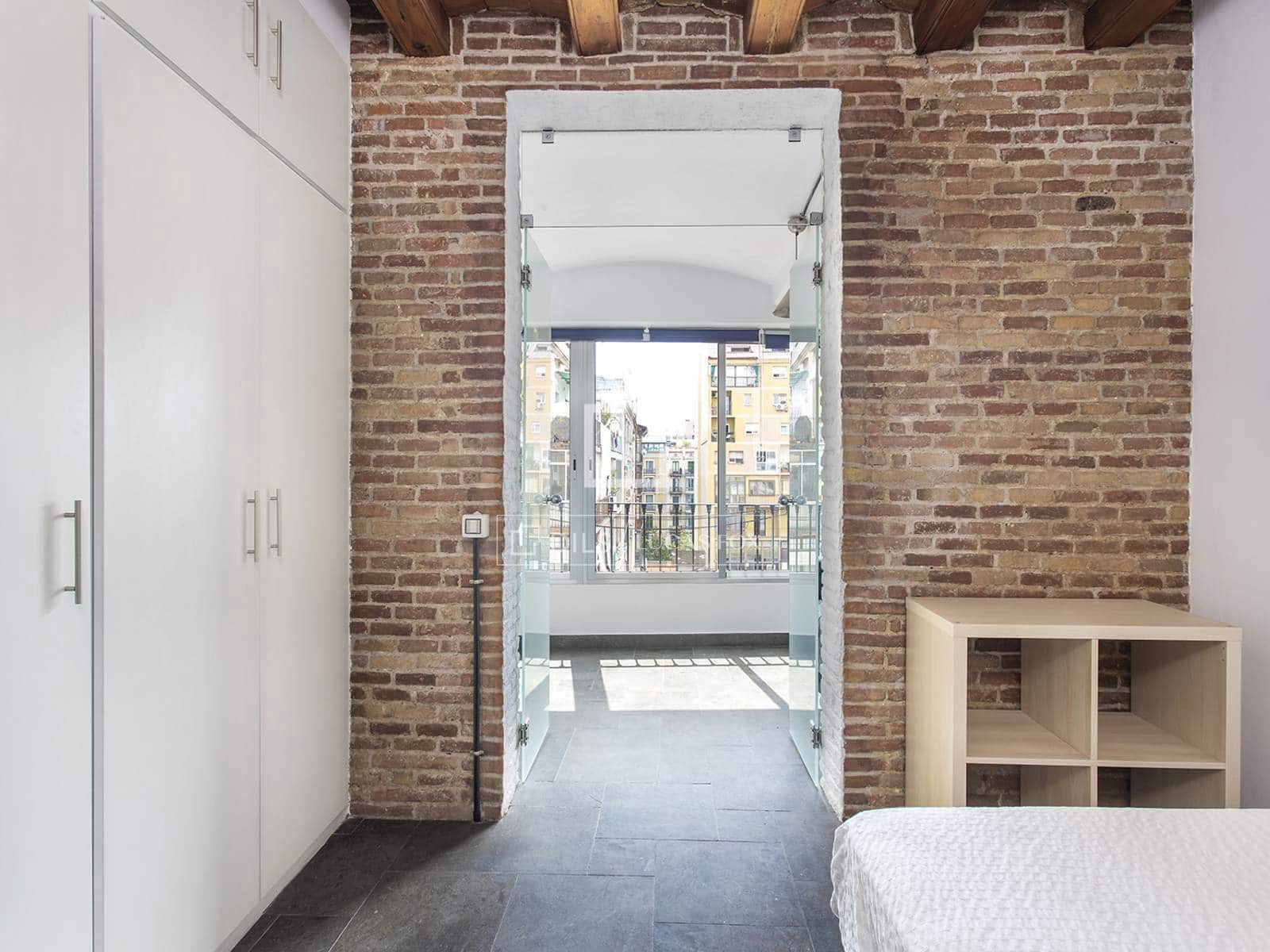 3 bedroom Apartment for rent in Barcelona city - € 2,800 (Ref: 8335501)