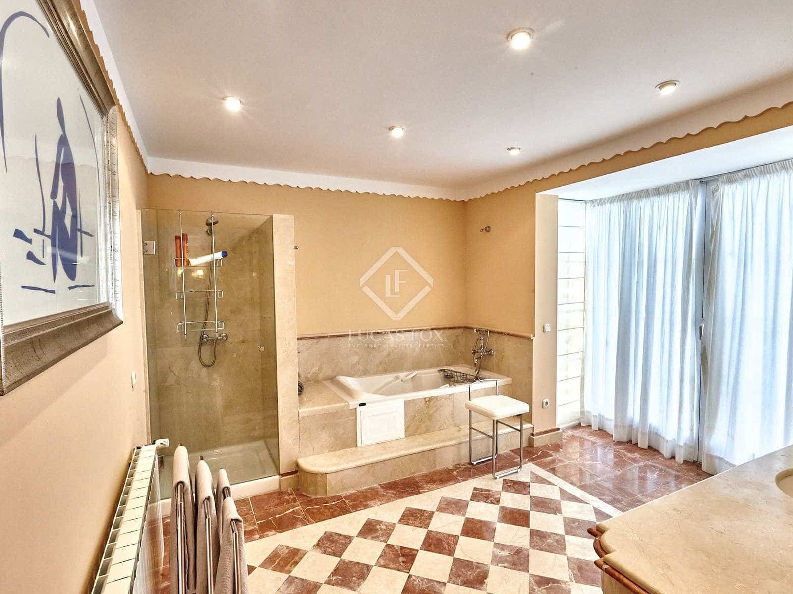 7 chambre Villa/Maison à vendre à Estepona avec piscine garage - 3 600 000 € (Ref: 8335637)