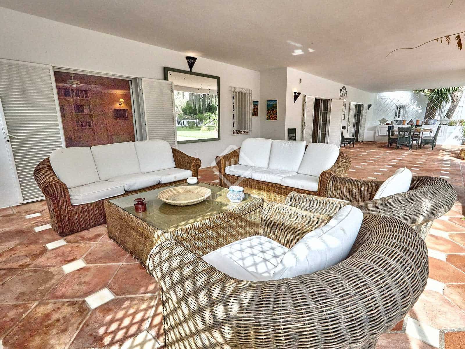 7 chambre Villa/Maison à vendre à Estepona avec piscine garage - 3 600 000 € (Ref: 8335637)