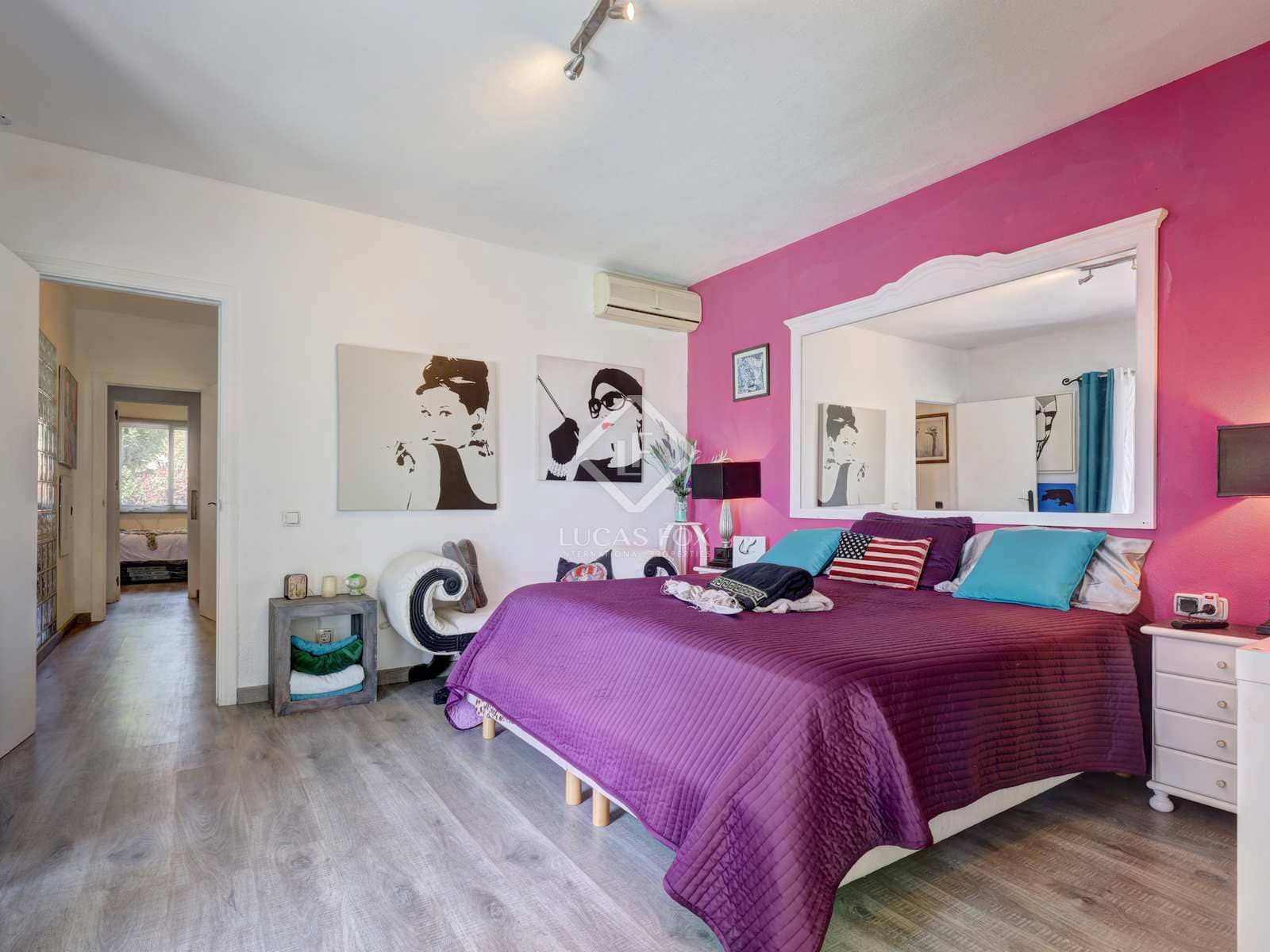 5 bedroom Villa for sale in Estepona with pool garage - € 730,000 (Ref: 8337164)