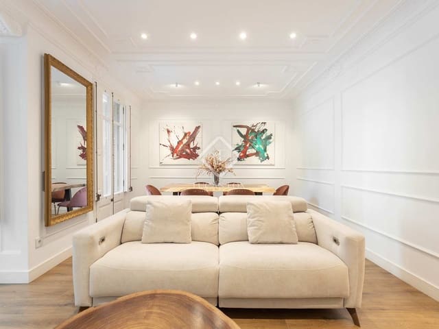 2 soverom Leilighet til salgs i Barcelona by - € 499 000 (Ref: 8338430)