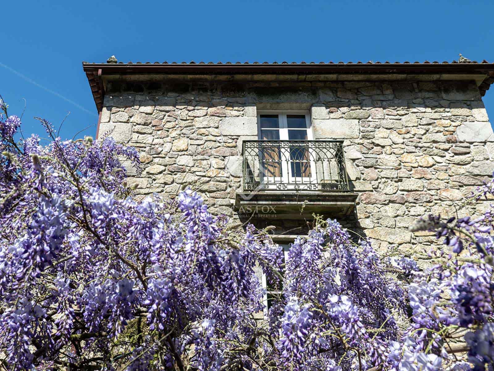 6 slaapkamer Villa te koop in Morana met garage - € 690.000 (Ref: 8340307)