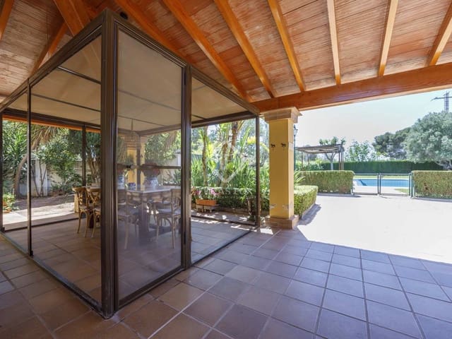 5 bedroom Finca/Country House for sale in Bétera with pool garage - € 1,500,000 (Ref: 8341826)