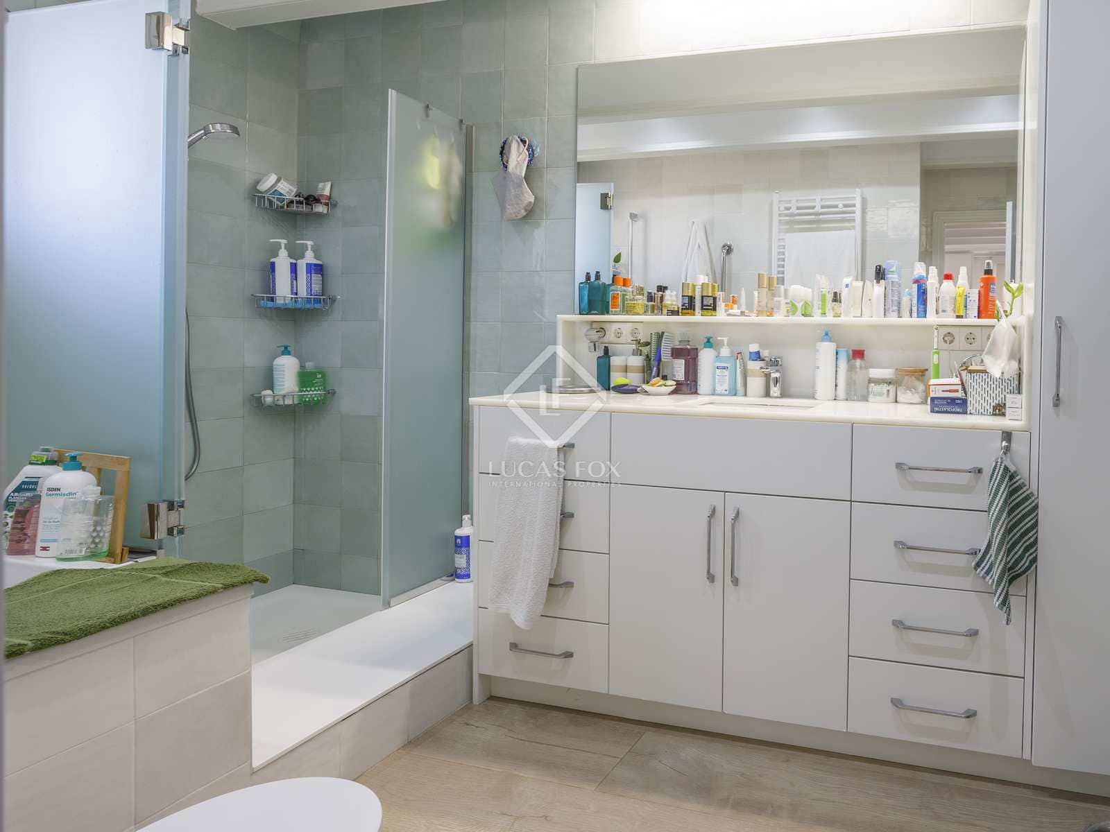 5 soveværelse Finca/Landehus til salg i Betera med swimmingpool garage - € 1.500.000 (Ref: 8341826)