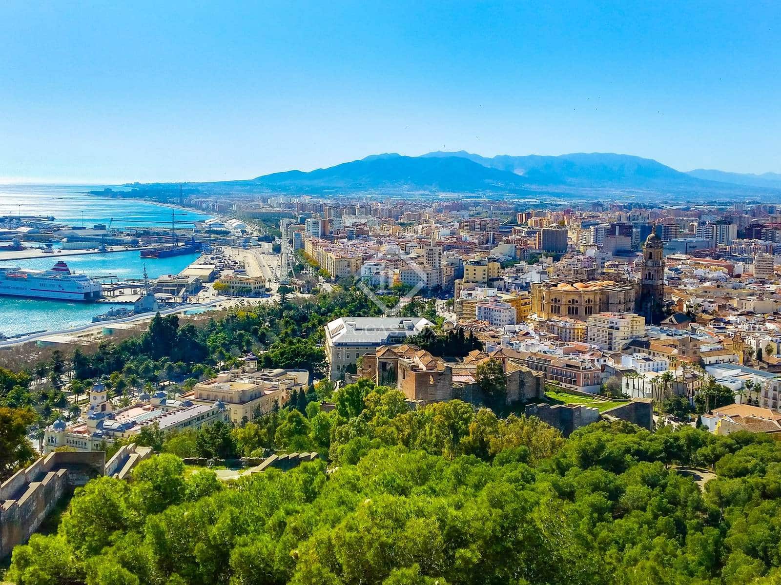 3 soveværelse Lejlighed til salg i Malaga by med garage - € 1.190.000 (Ref: 8343623)