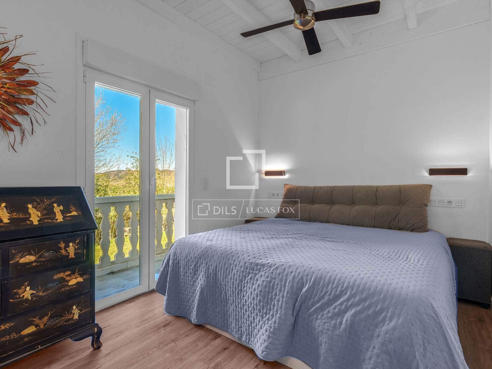 2 bedroom Finca/Country House for sale in Donostia-San Sebastian with garage - € 700,000 (Ref: 8343624)