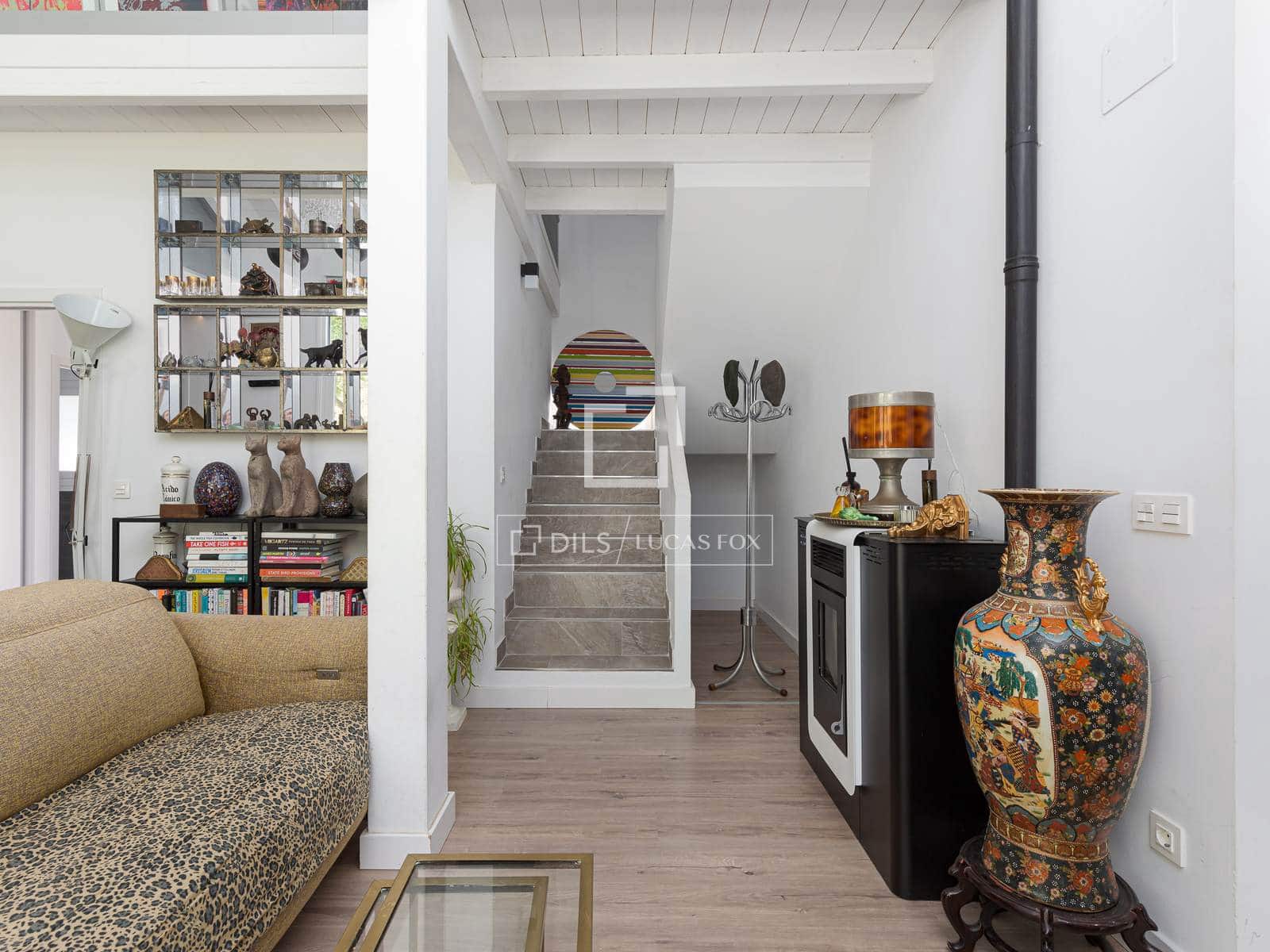 2 bedroom Finca/Country House for sale in Donostia-San Sebastian with garage - € 700,000 (Ref: 8343624)