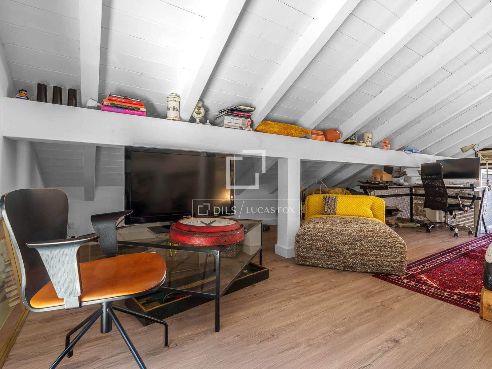 2 bedroom Finca/Country House for sale in Donostia-San Sebastian with garage - € 700,000 (Ref: 8343624)