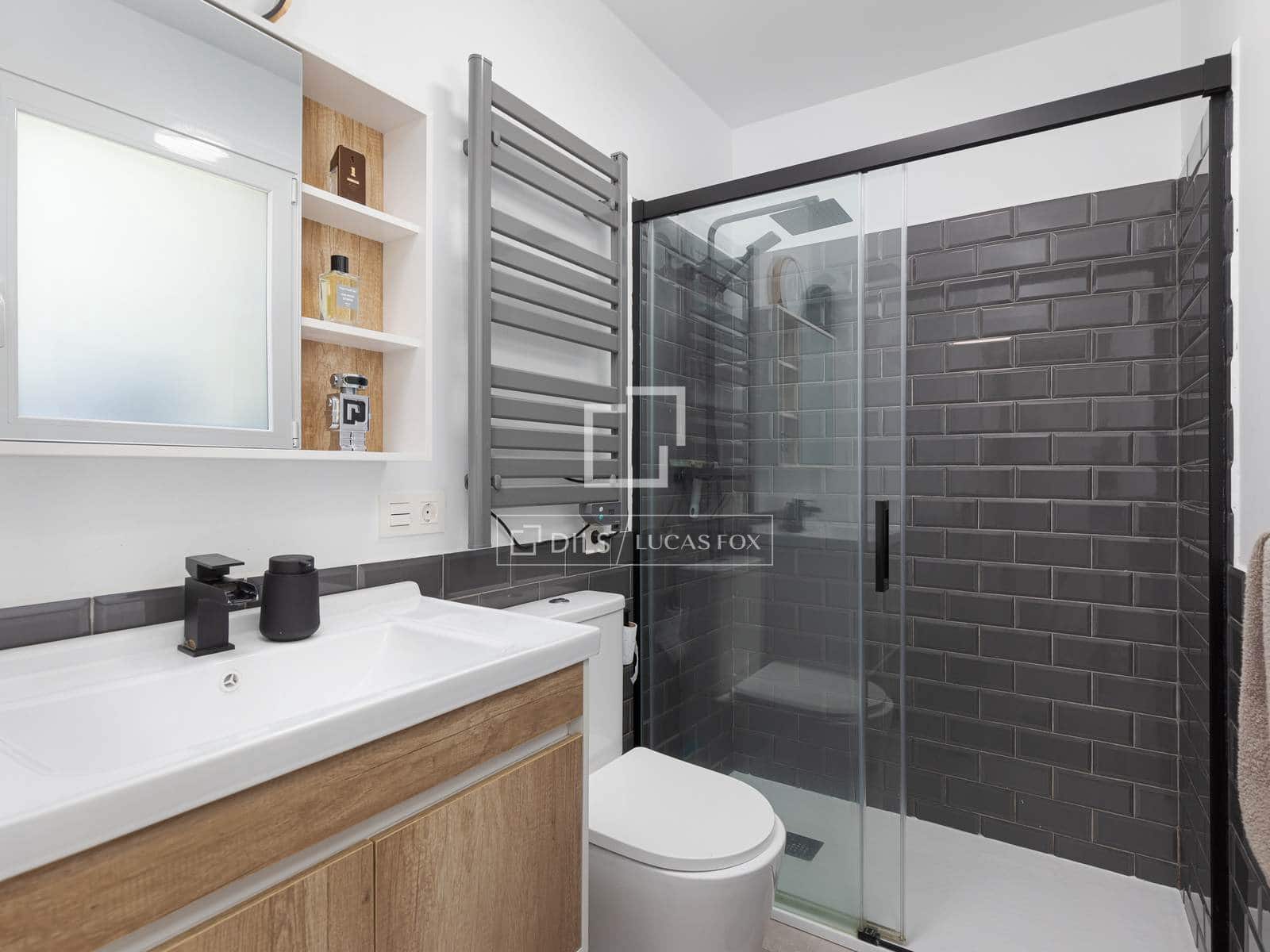 2 bedroom Finca/Country House for sale in Donostia-San Sebastian with garage - € 700,000 (Ref: 8343624)