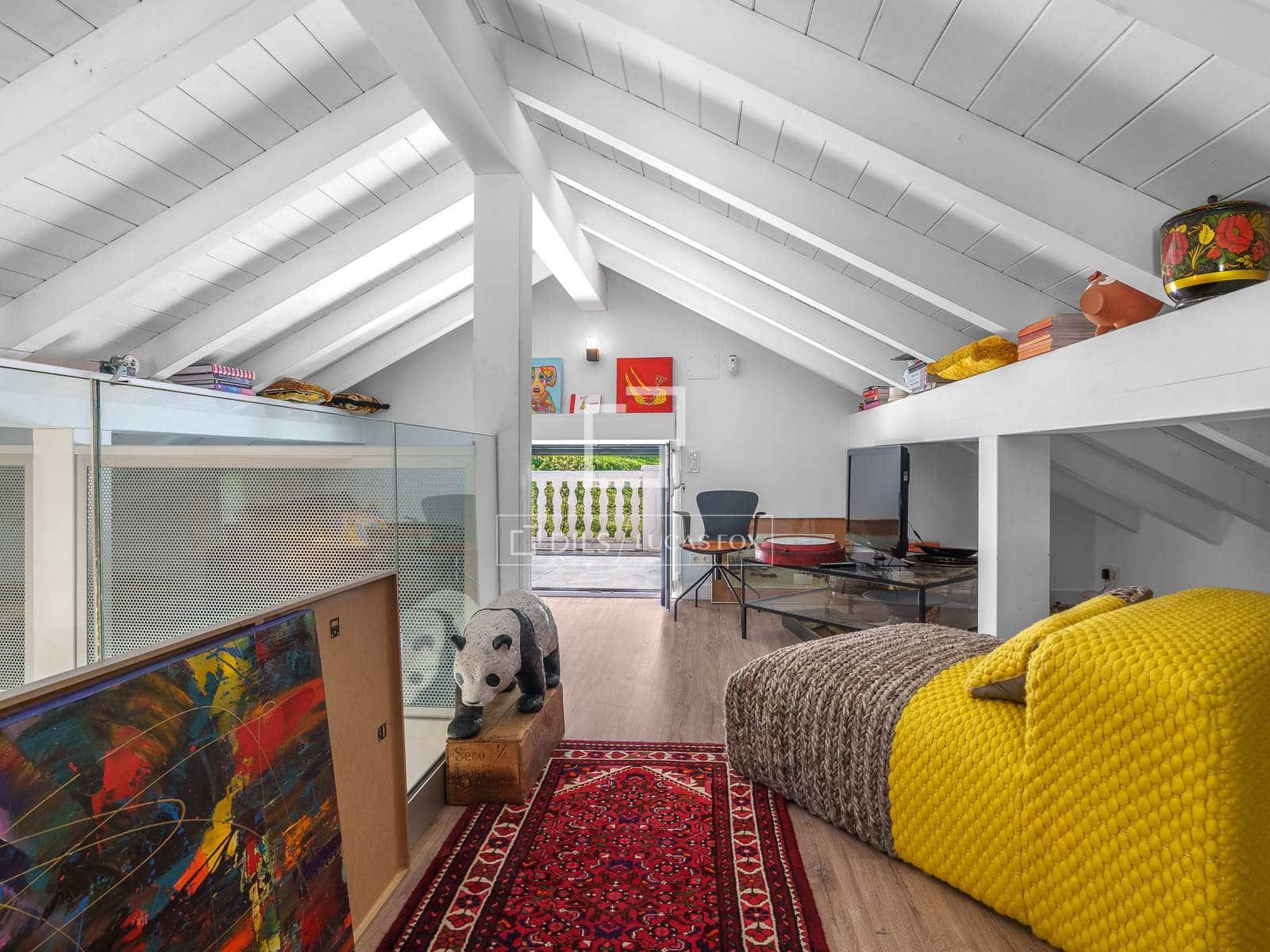 2 bedroom Finca/Country House for sale in Donostia-San Sebastian with garage - € 700,000 (Ref: 8343624)