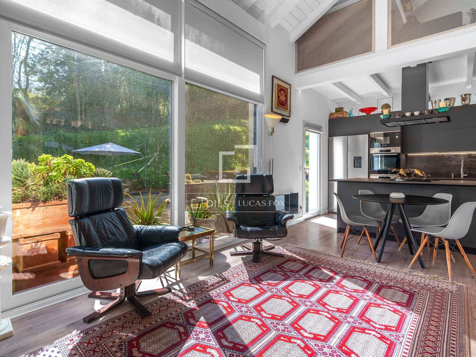 2 bedroom Finca/Country House for sale in Donostia-San Sebastian with garage - € 700,000 (Ref: 8343624)