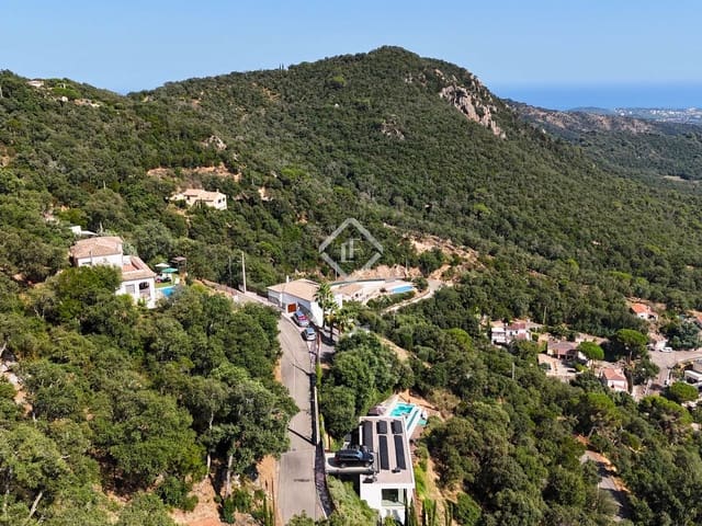 Building Plot for sale in Santa Cristina d'Aro - € 110,000 (Ref: 8346745)